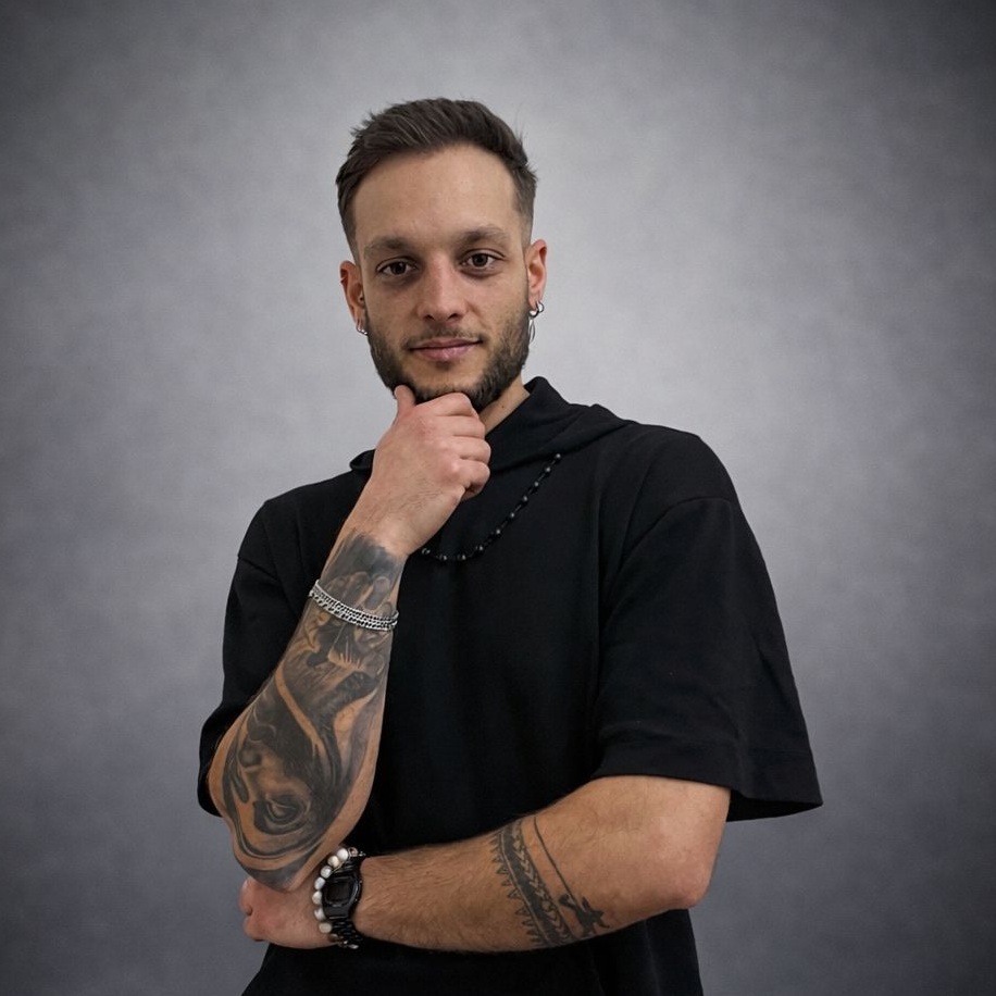 Vasi - Instructor Conexion Dance School